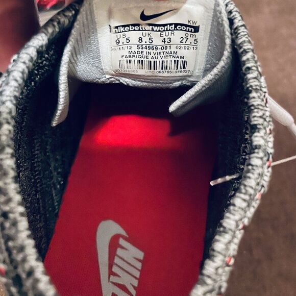 Nike Nike Lunar Flyknit Chukka 554969-001 Wolf Grey Red Size 9.5 US 43 EUR 8.5 - Picture 6 of 13